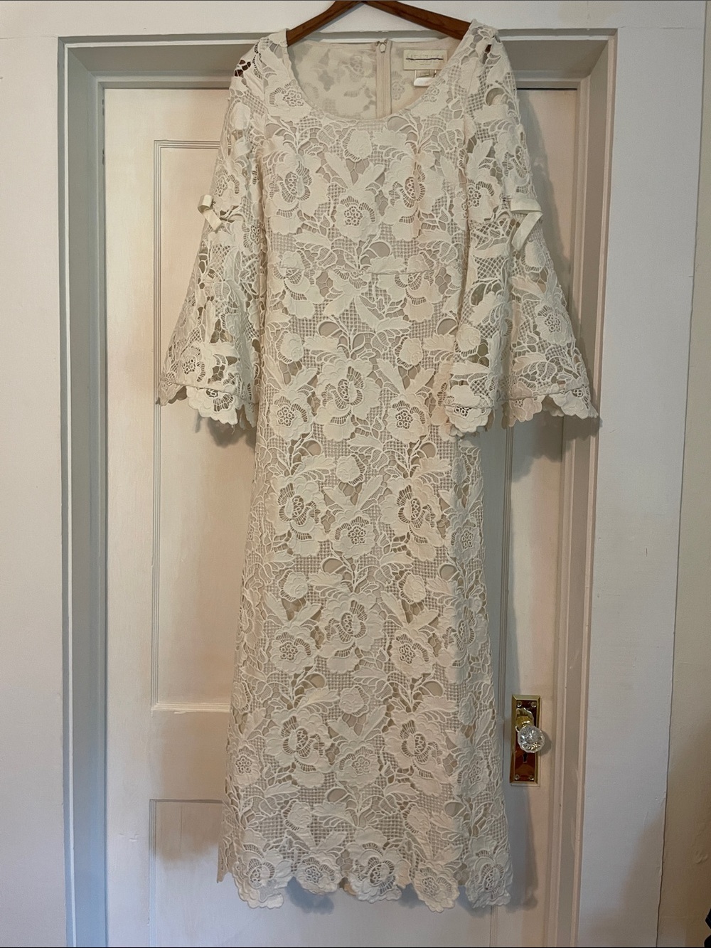New Mestiza of New York Salma Lace Dress Gown size 6